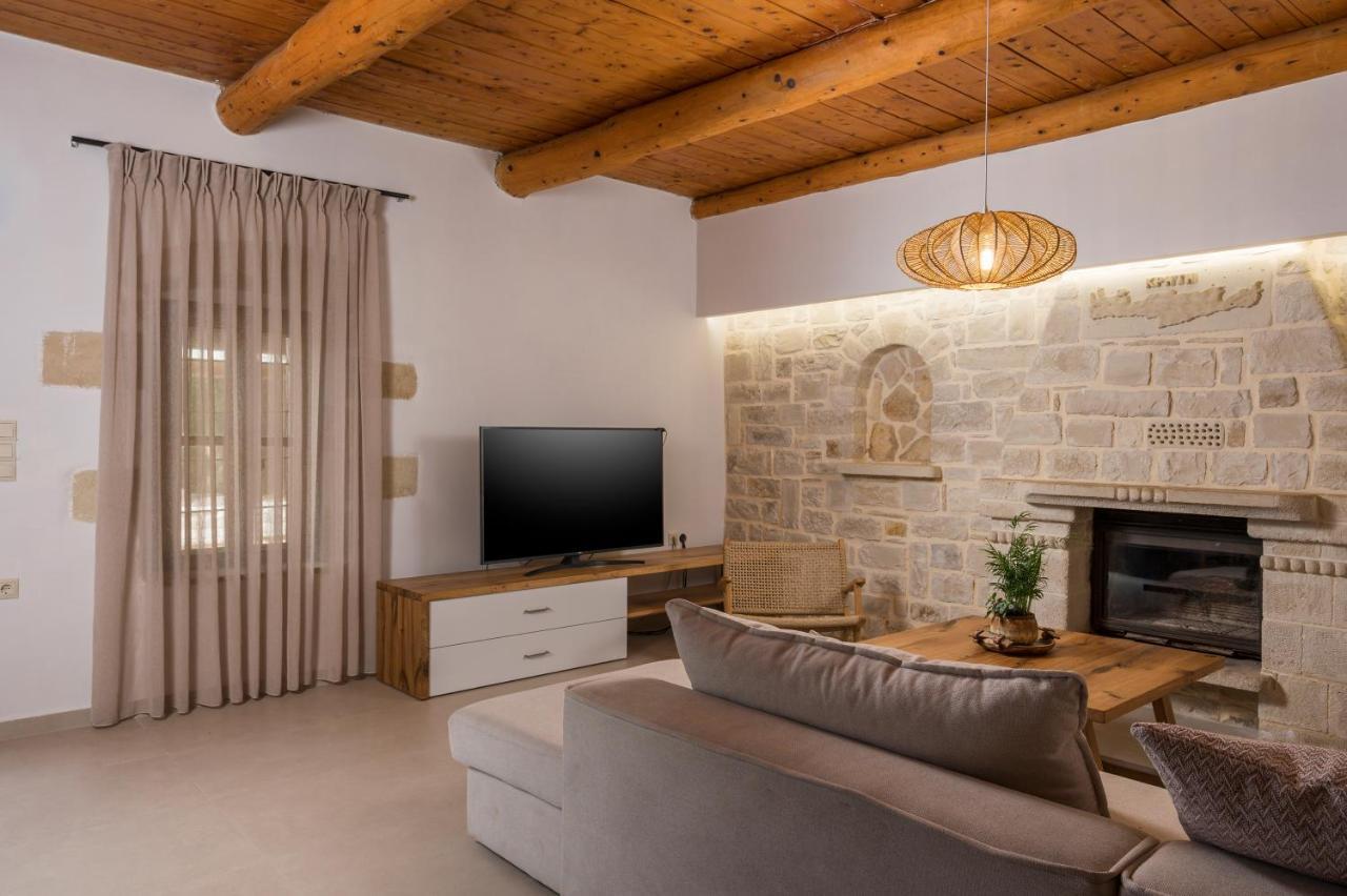 Kontis Village Fíliposz Kültér fotó